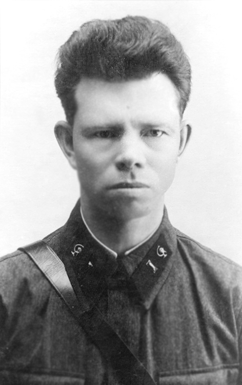 дед-Смирнов-Андрей-Александрович-перед-войной копия111.jpg